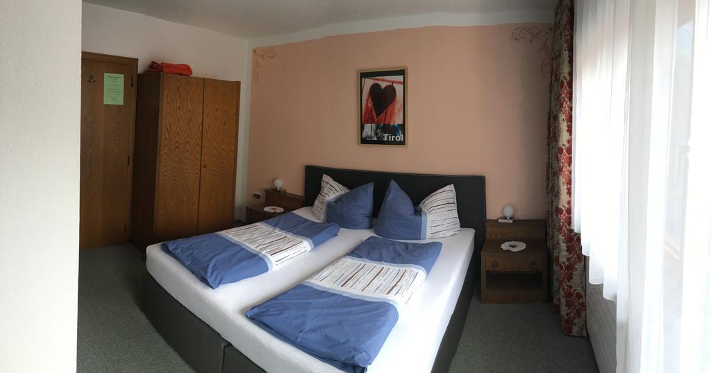 Garni Fischer Oetz Habitación foto
